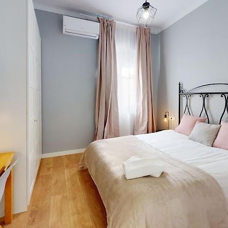 Bright Flat Rosaleda Apartment Málaga Exterior foto