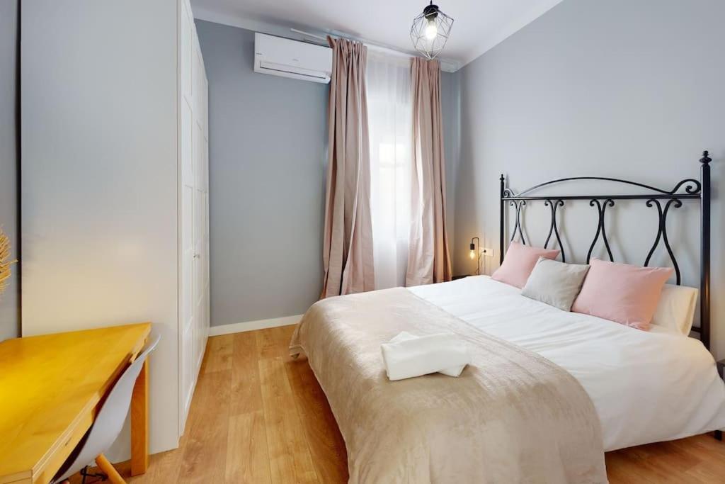 Bright Flat Rosaleda Apartment Málaga Exterior foto